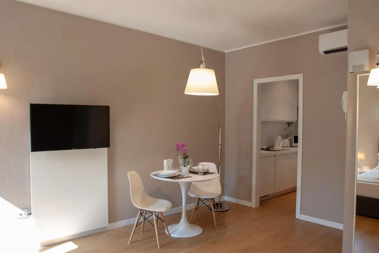 Domus Suites Verona Apartamento