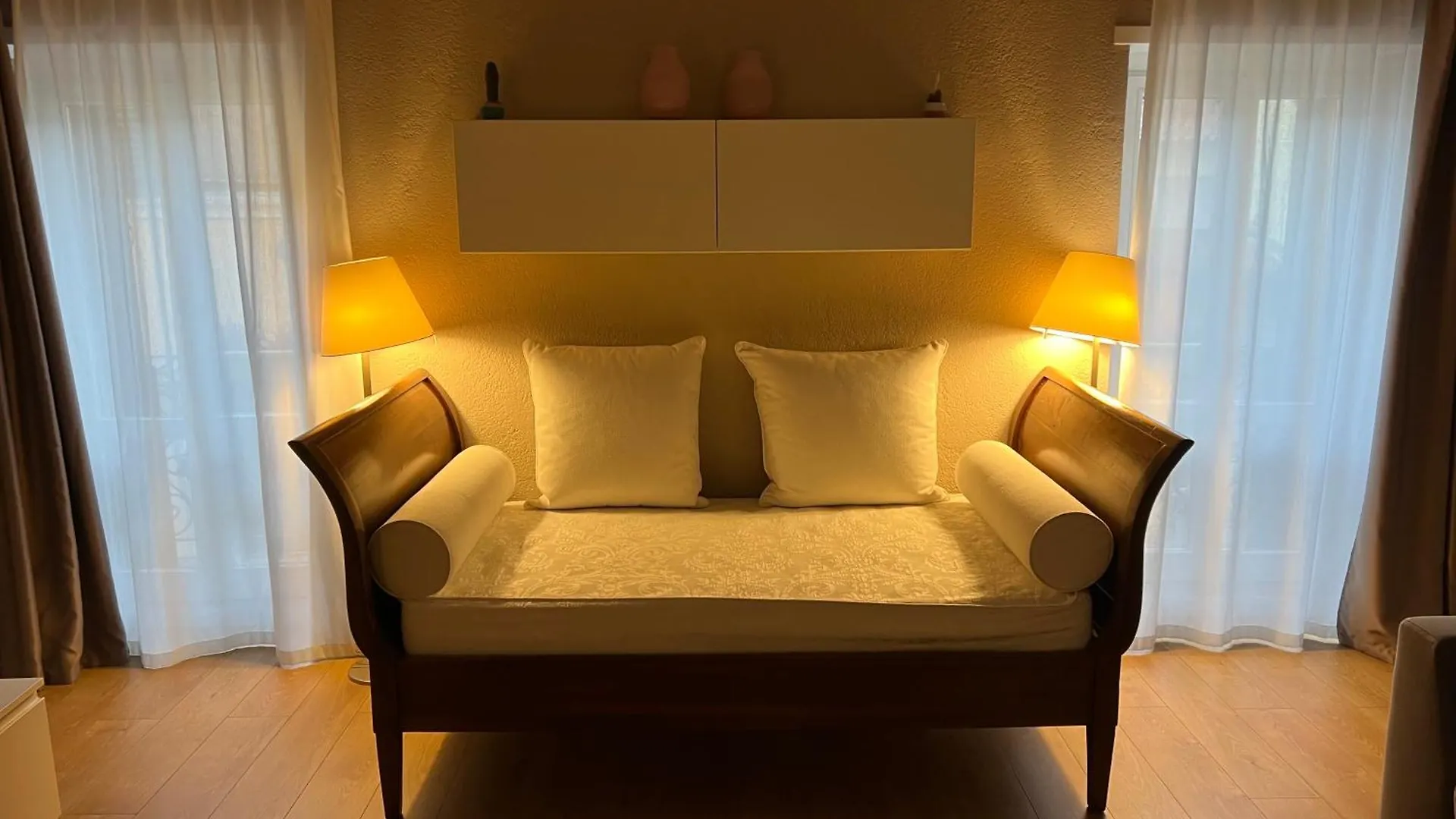 Domus Suites Verona 0*,  Italia