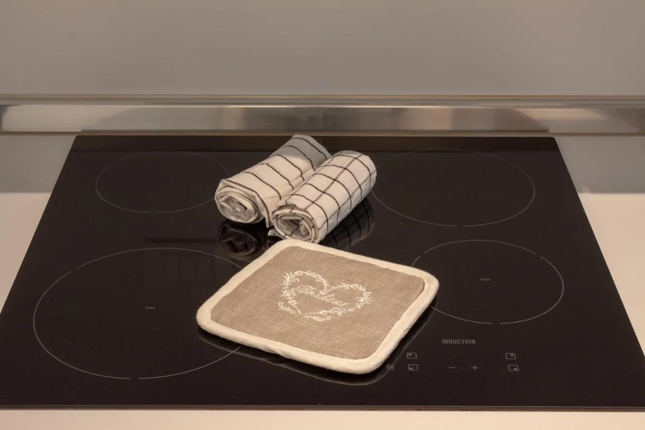 Domus Suites Verona Apartment