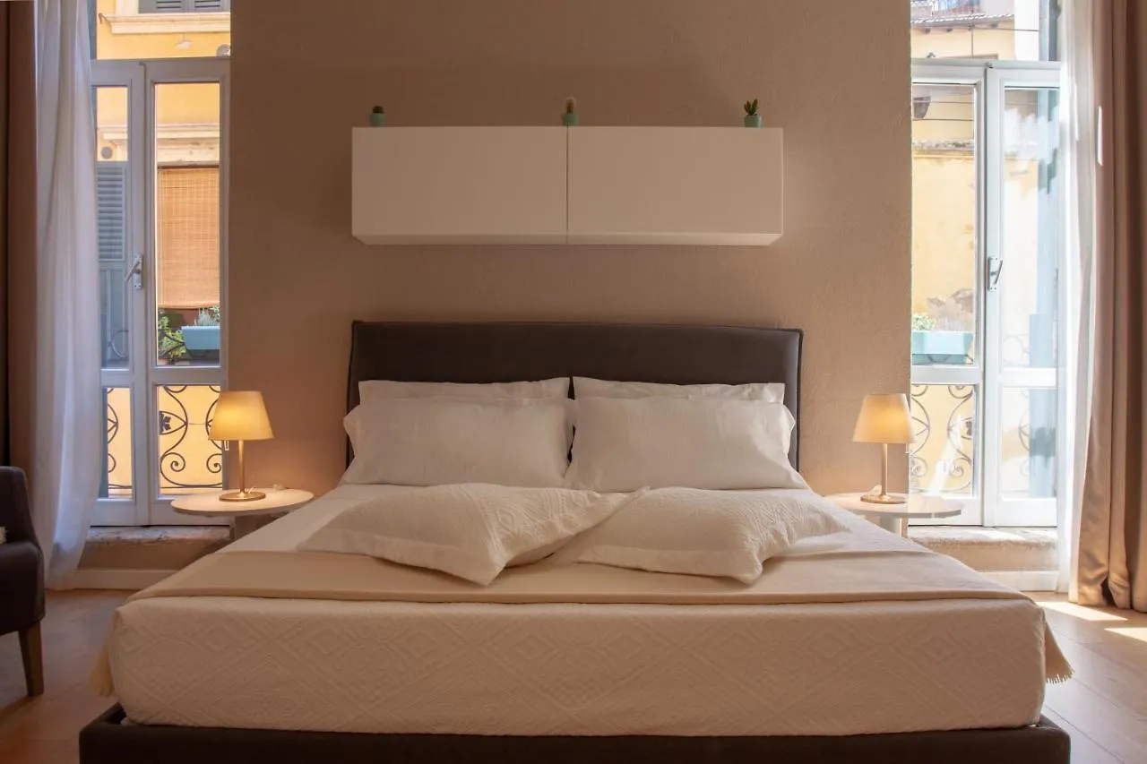 Apartment Domus Suites Verona Italy