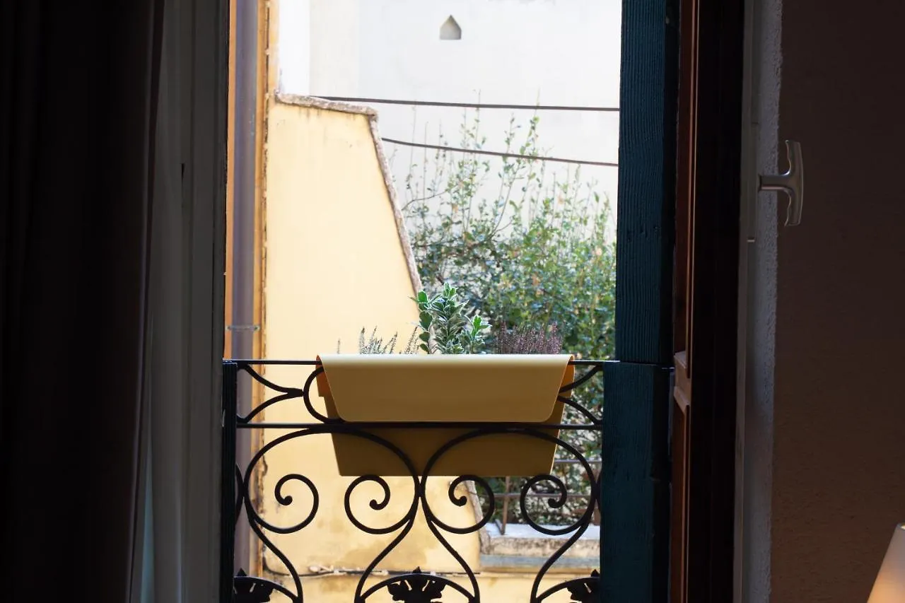 Apartment Domus Suites Verona