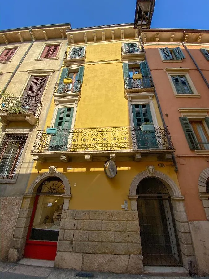 Domus Suites Verona
