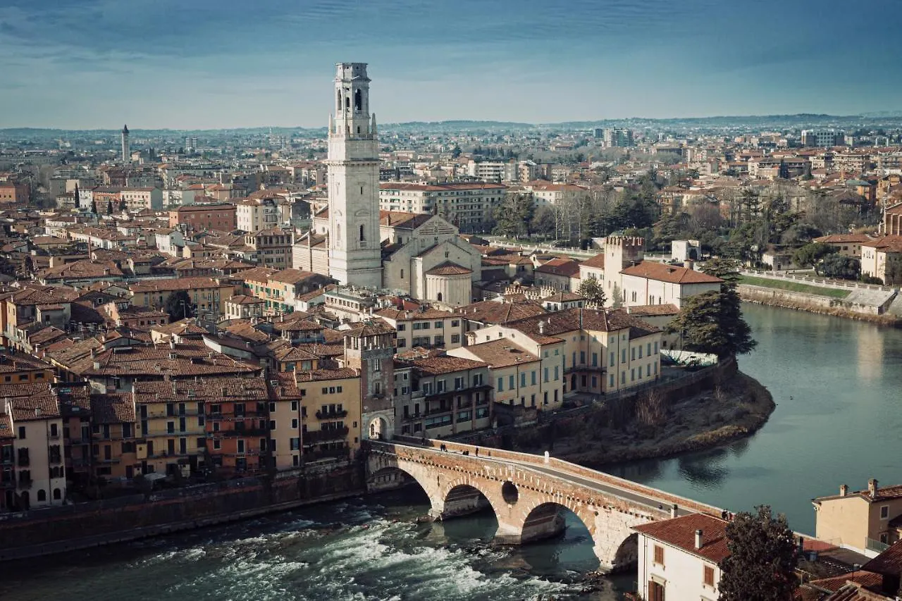 Apartment Domus Suites Verona