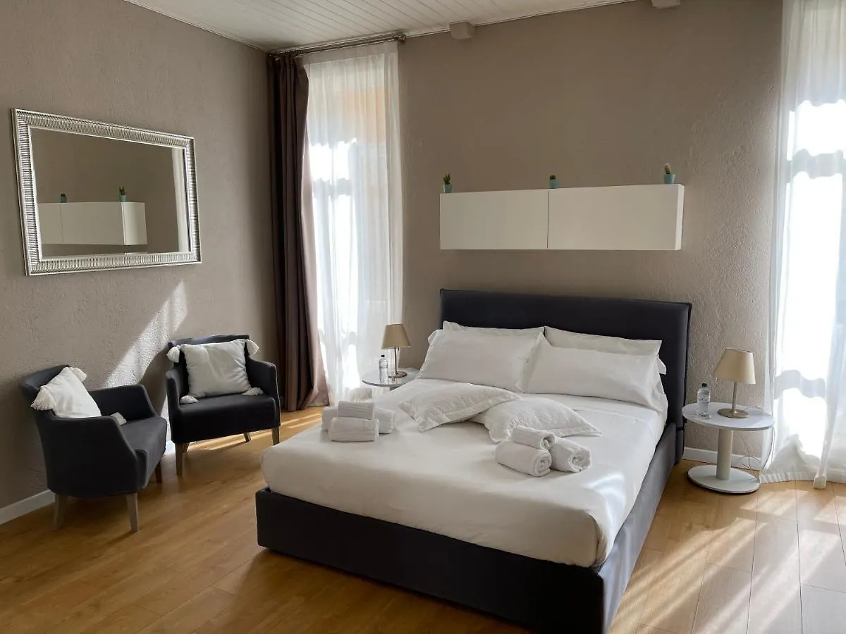 Domus Suites Verona 0*,  Italy
